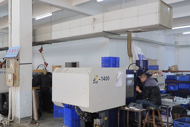 OEM/ODM Screwdriver Manufacturing: How Jiande Shuangjian Tools Customizes Tools for Your Brand