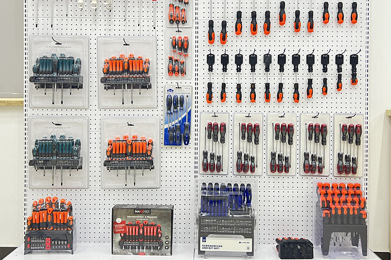 The Evolution of Screwdriver Kits: From Basic to Multifunctional